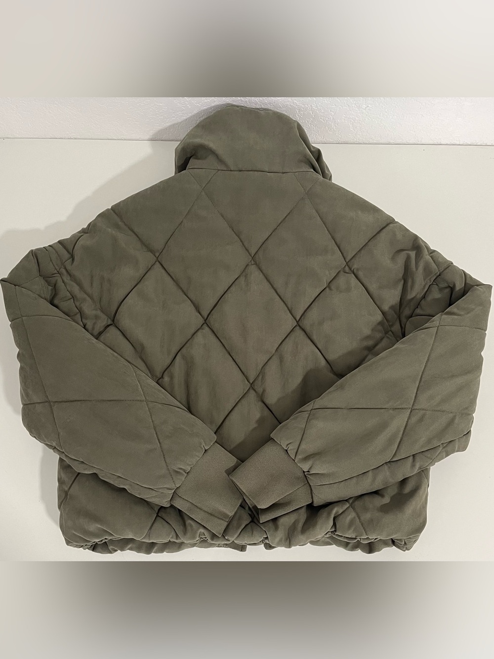 Cisono XL Olive Green Cropped Puffer Jacket Quilted Diamond Sherpa Lined Y2K - Picture 6 of 8